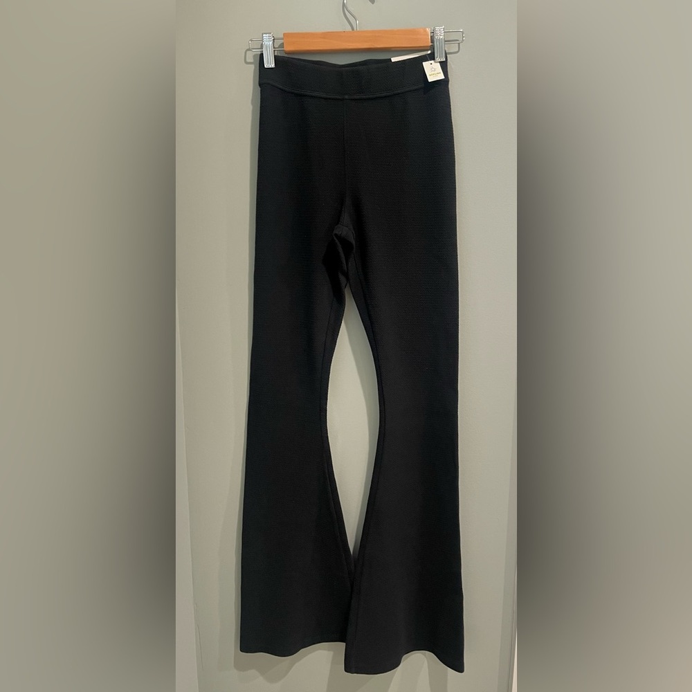 Aerie Offline High Rise Flare Pants-Size Small New with Tags